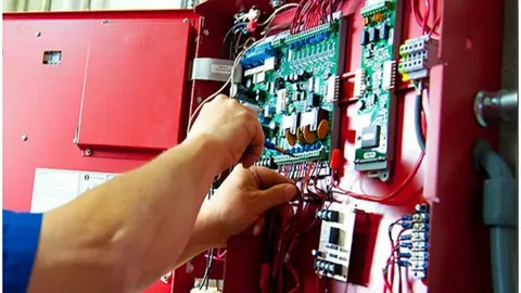 تركيب أنظمة الأمن والسلامة